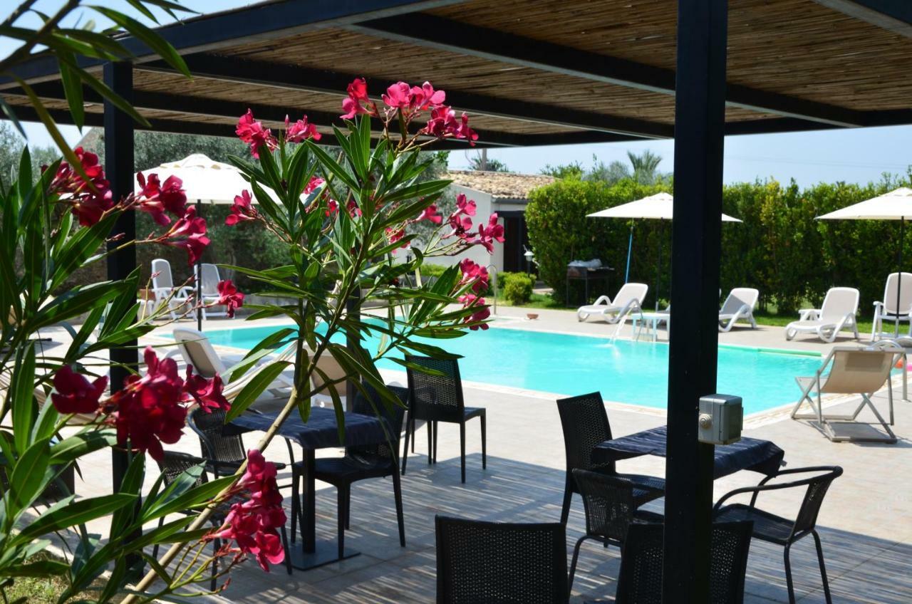 Serravalle Relais & Country Villa With Private Pool - Esclusive Use キアラモンテ・グルフィ エクステリア 写真